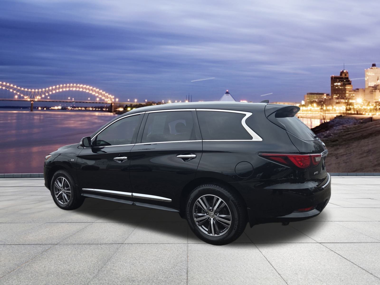 Used 2020 INFINITI QX60 Luxe w/ Essential Package image 3