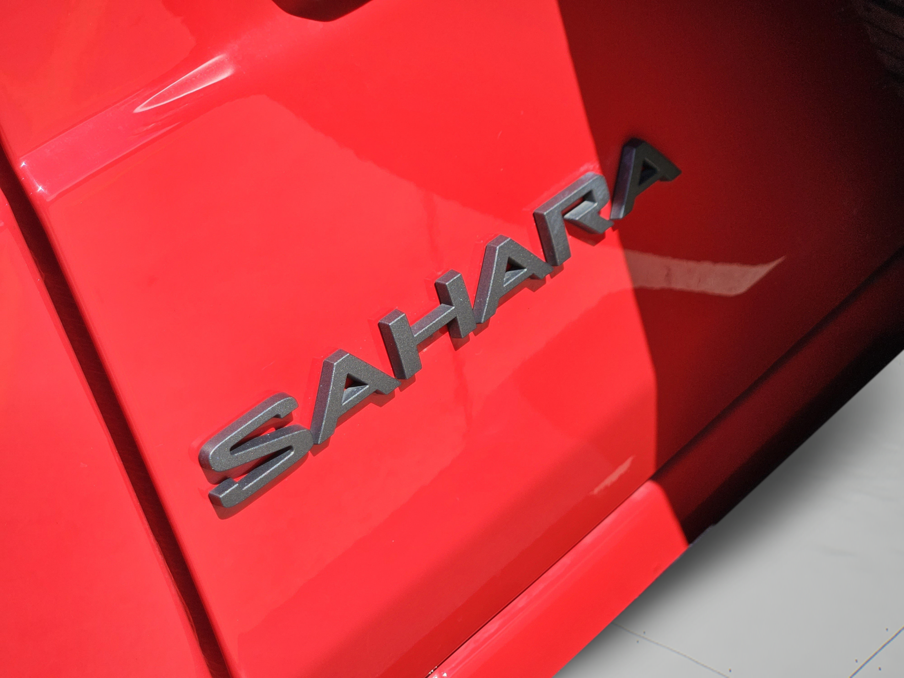 Used 2025 Jeep Wrangler Unlimited Sahara AWD/4WD image 27