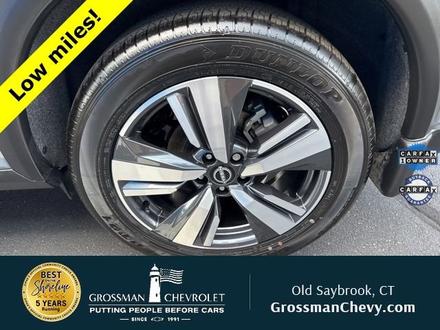 Used 2025 Nissan Rogue SL image 31