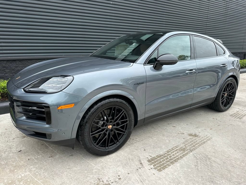 Used 2026 Porsche Cayenne S AWD/4WD image 7