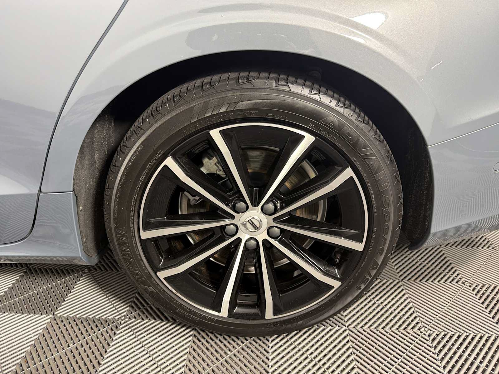 Used 2023 Volvo S60 T8 Plus AWD/4WD image 21