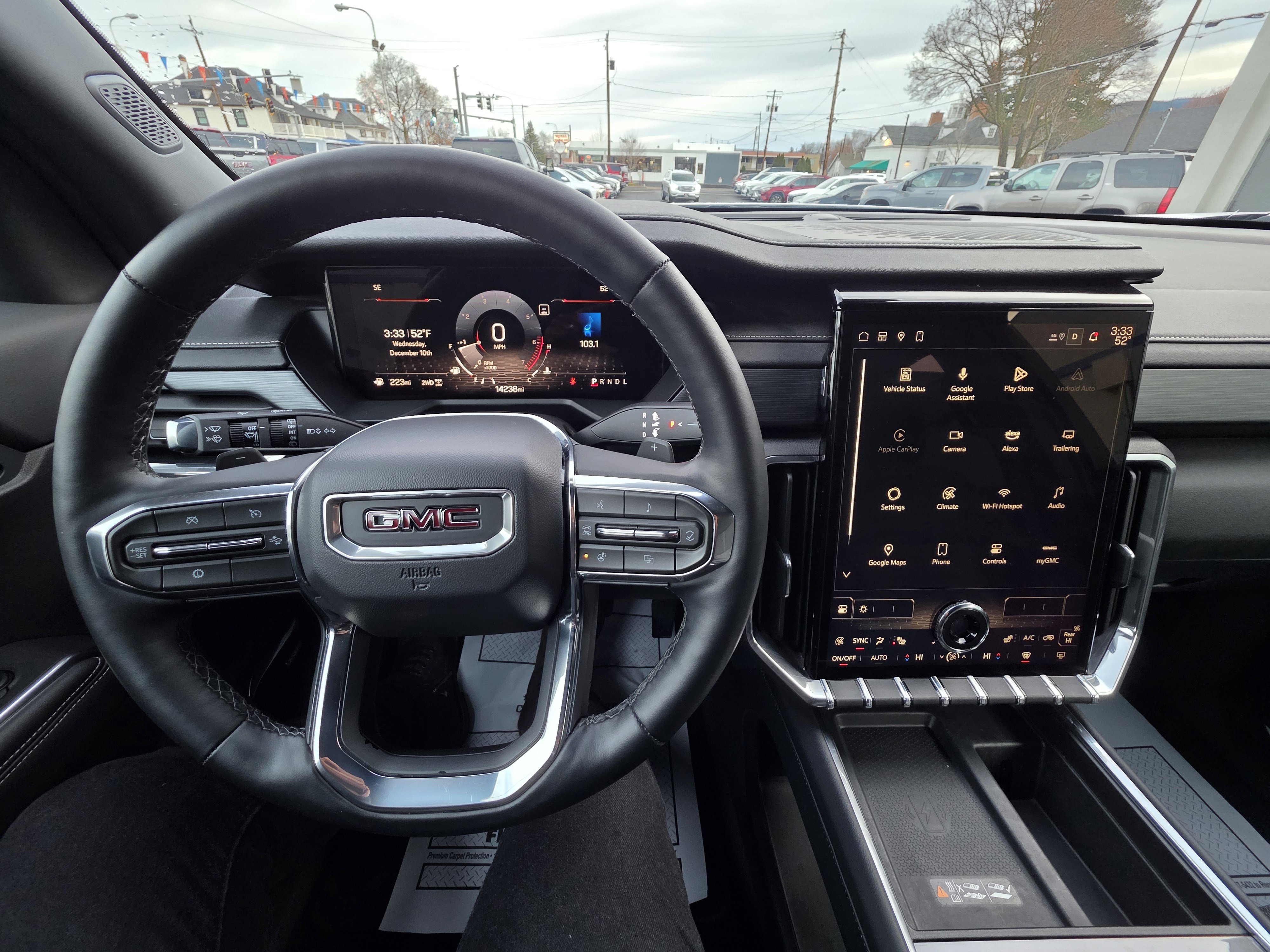 Used 2025 GMC Acadia Elevation image 14