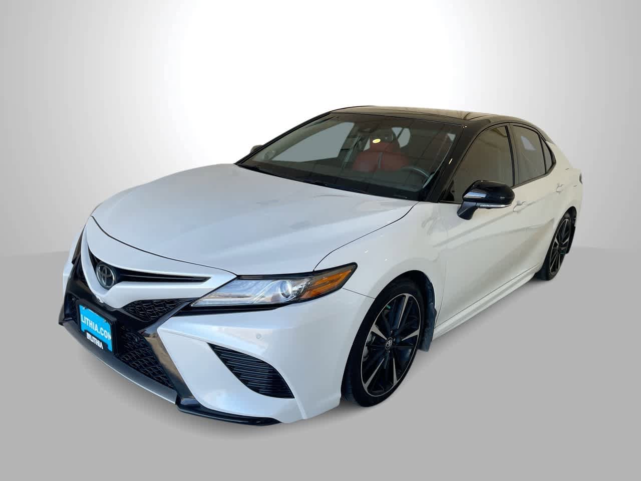 Used 2018 Toyota Camry XSE w/ Driver Assist Package FWD image 1