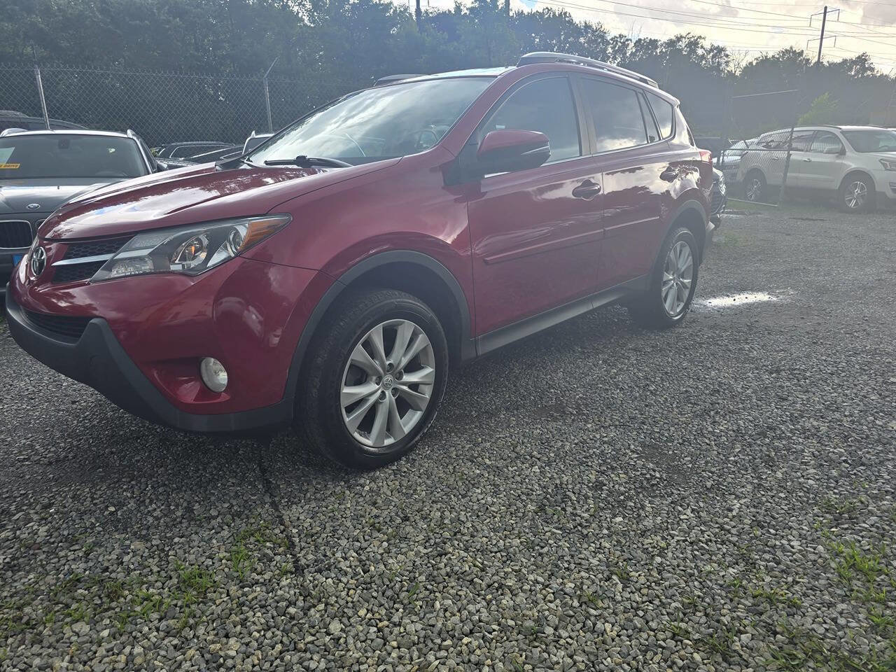 Used 2015 Toyota RAV4 Limited image 4