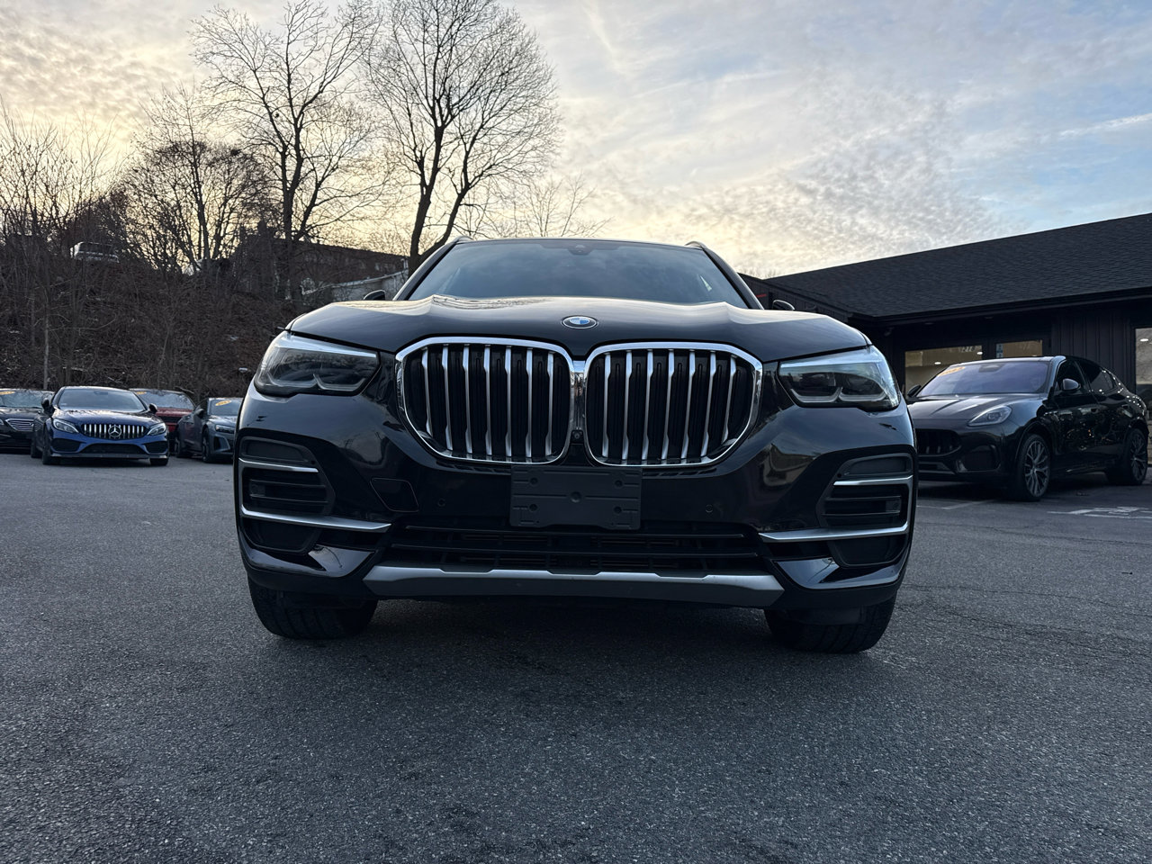 Used 2022 BMW X5 xDrive40i w/ Premium Package image 7