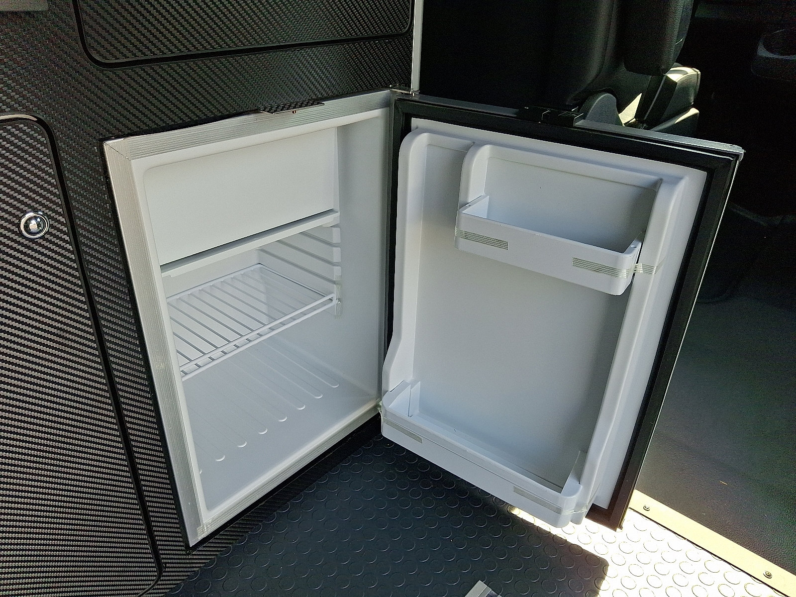Used 2024 Mercedes-Benz Sprinter 2500 image 17