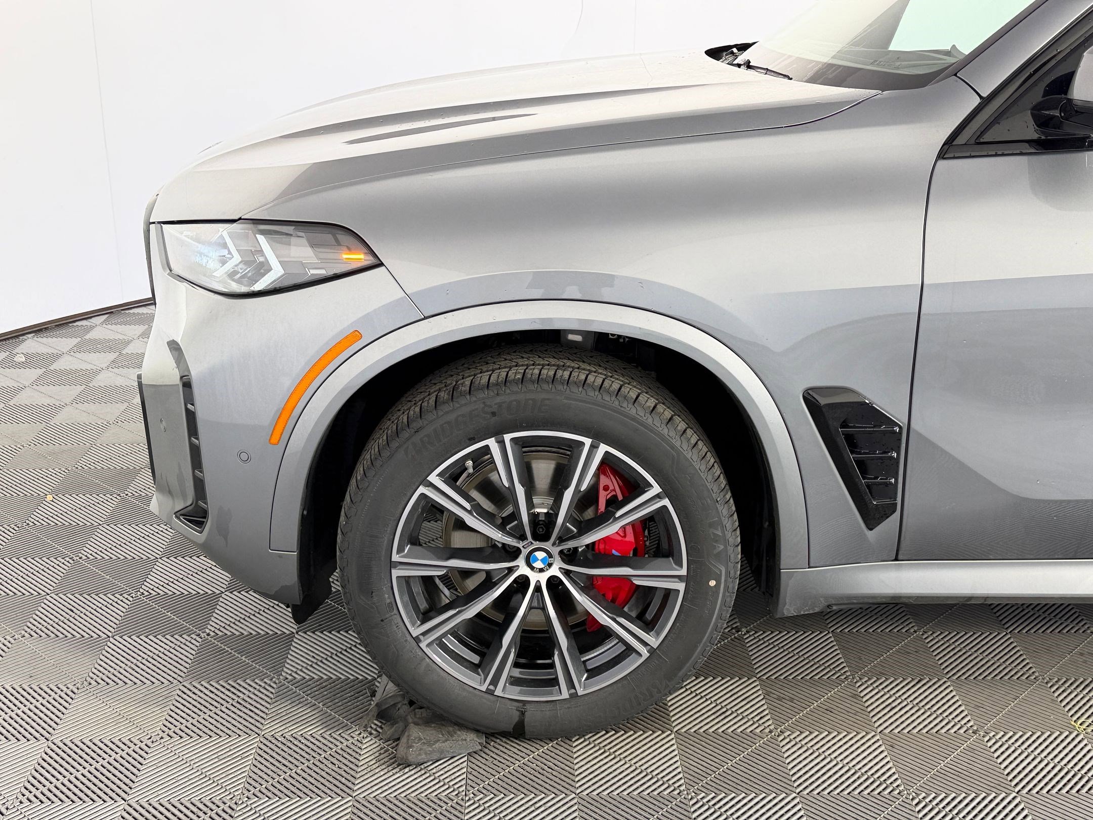 New 2026 BMW X5 sDrive40i w/ M Sport Package RWD image 11