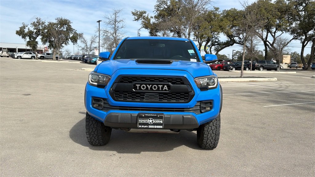 Used 2019 Toyota Tacoma TRD Pro image 2