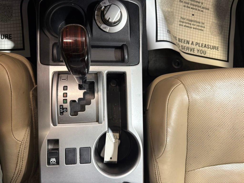 Used 2017 Toyota 4Runner Limited AWD/4WD image 32