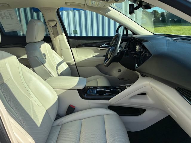 Used 2022 Buick Envision Essence w/ Technology Package I AWD/4WD image 19