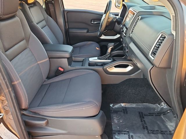 Used 2022 Nissan Frontier SV w/ Technology Package image 18