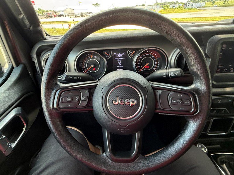Used 2022 Jeep Wrangler Unlimited Sport AWD/4WD image 31