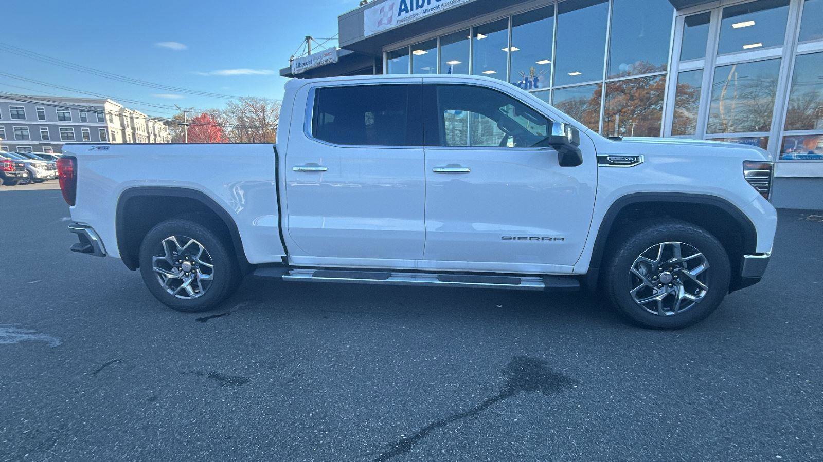 New 2026 GMC Sierra 1500 SLT w/ SLT Premium Plus Package image 12