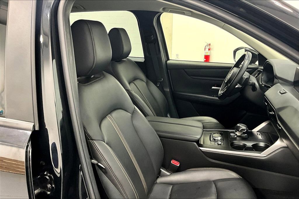 Used 2024 MAZDA CX-90 3.3 Turbo w/ Select Package image 10