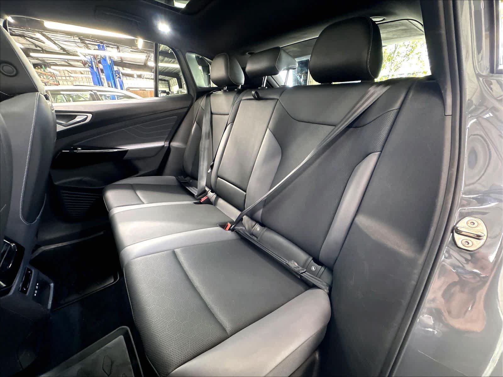 Used 2023 Volkswagen ID.4 Pro S Plus AWD/4WD image 26