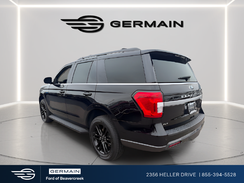 Used 2024 Ford Expedition XLT AWD/4WD image 5