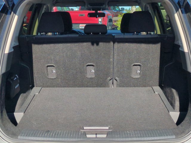 Certified 2023 Nissan Rogue SV image 12