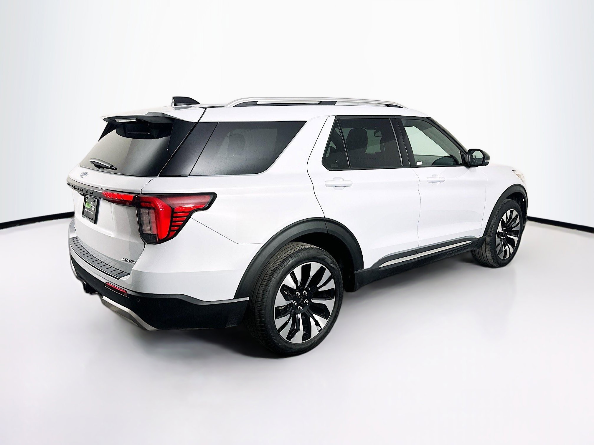 Used 2025 Ford Explorer Platinum w/ LUX Leather Package image 9