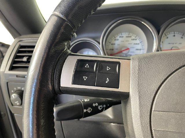 Used 2009 Dodge Challenger SRT8 w/ SRT Option Group II RWD image 10