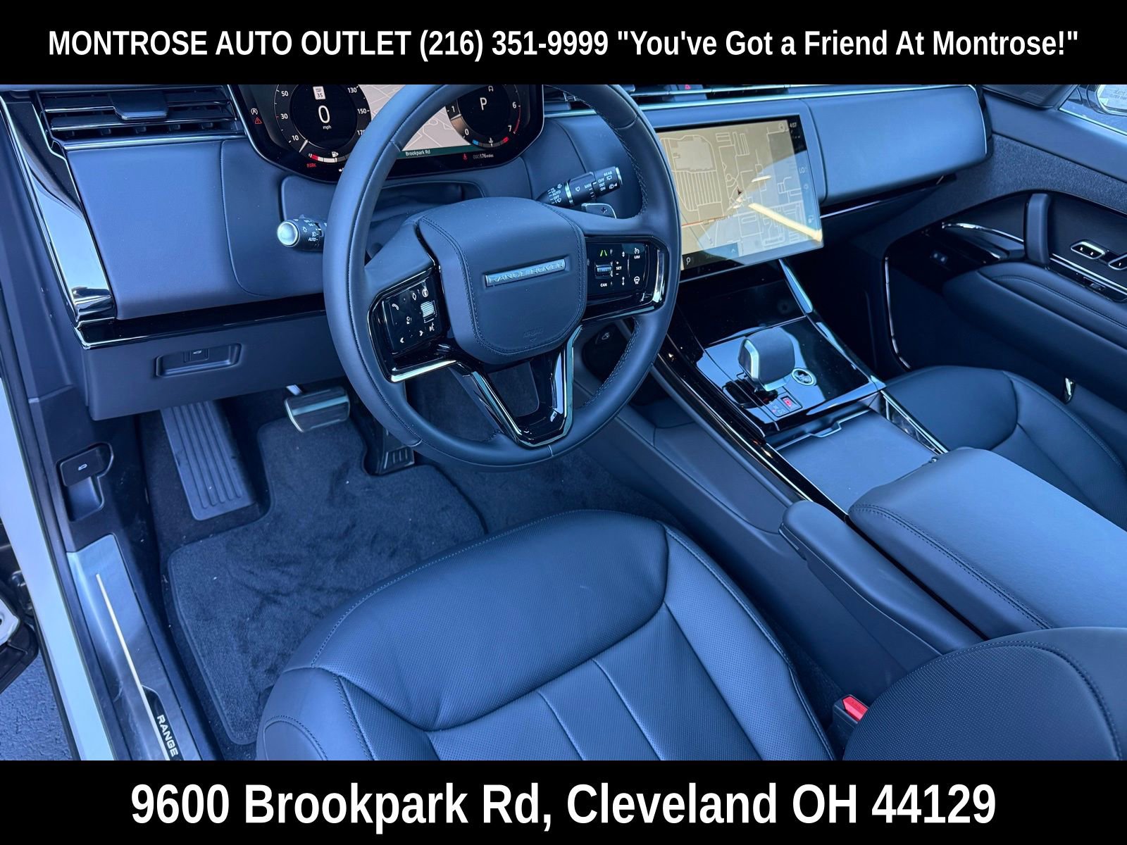 New 2025 Land Rover Range Rover Sport SE image 11