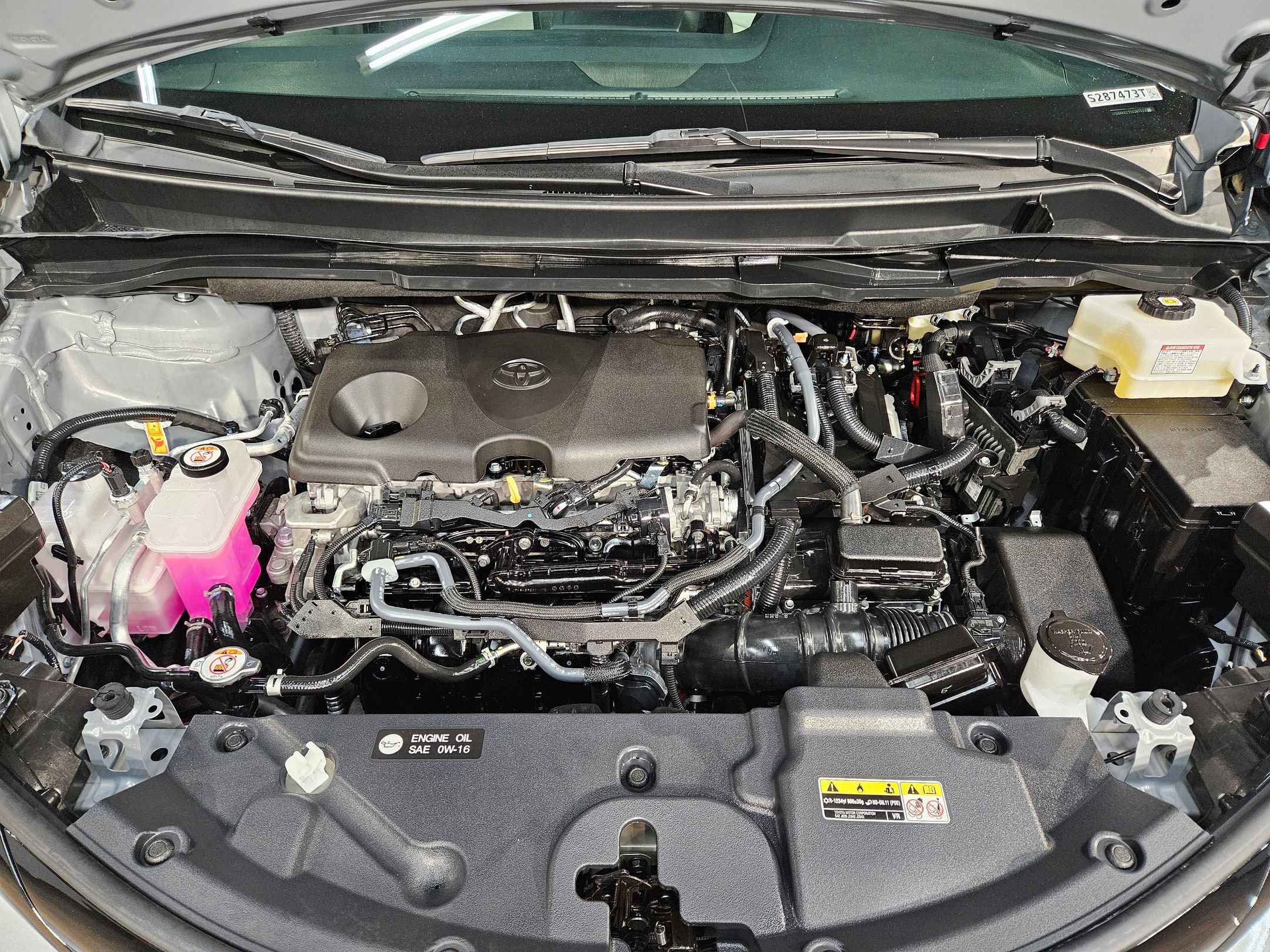 Certified 2025 Toyota Sienna XSE FWD image 19