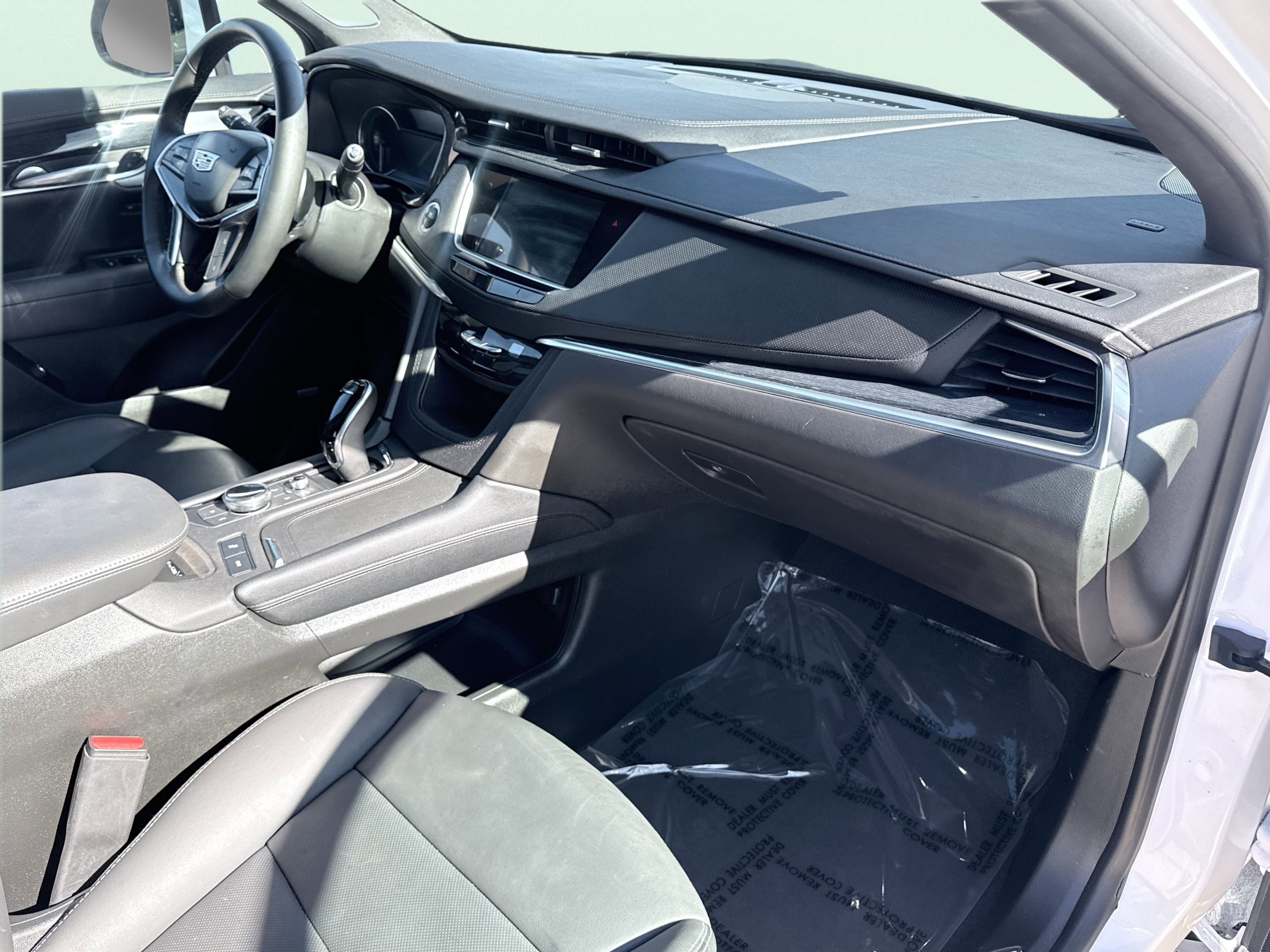 Used 2025 Cadillac XT5 Premium Luxury FWD image 44