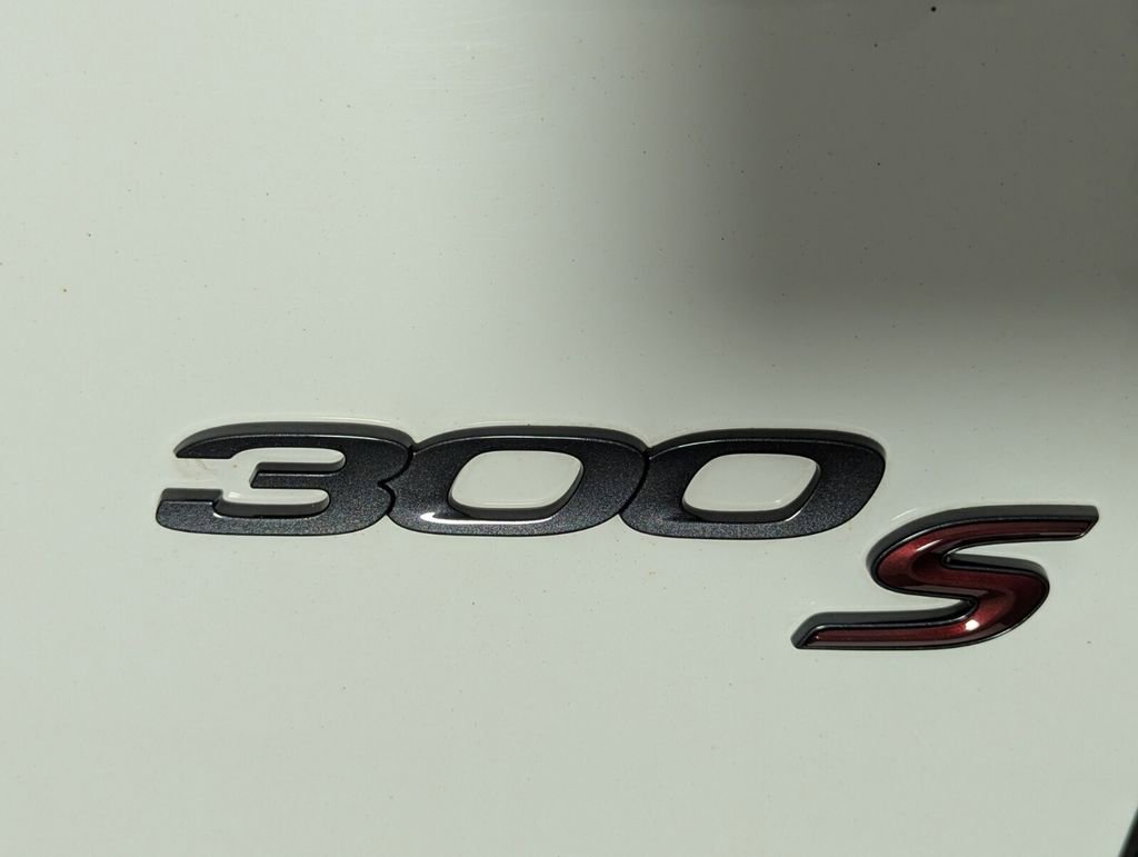 Certified 2022 Chrysler 300 S w/ Safetytec Plus Group image 25