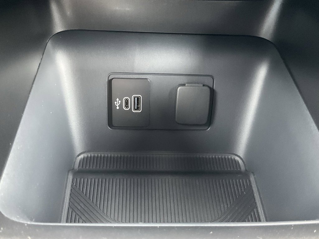 New 2026 Ford Explorer Active image 10