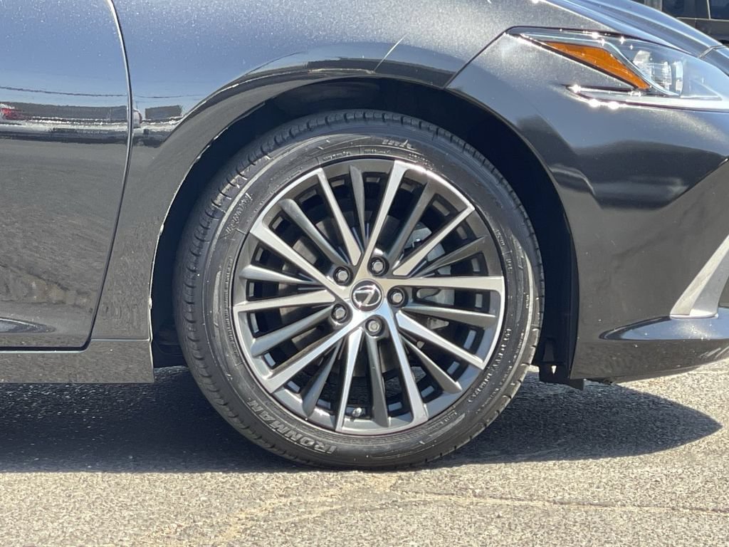 Used 2023 Lexus ES 350 w/ Premium Package FWD image 31