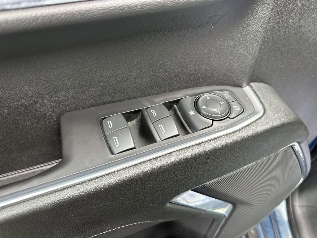 Used 2024 Chevrolet Silverado 1500 LT AWD/4WD image 13