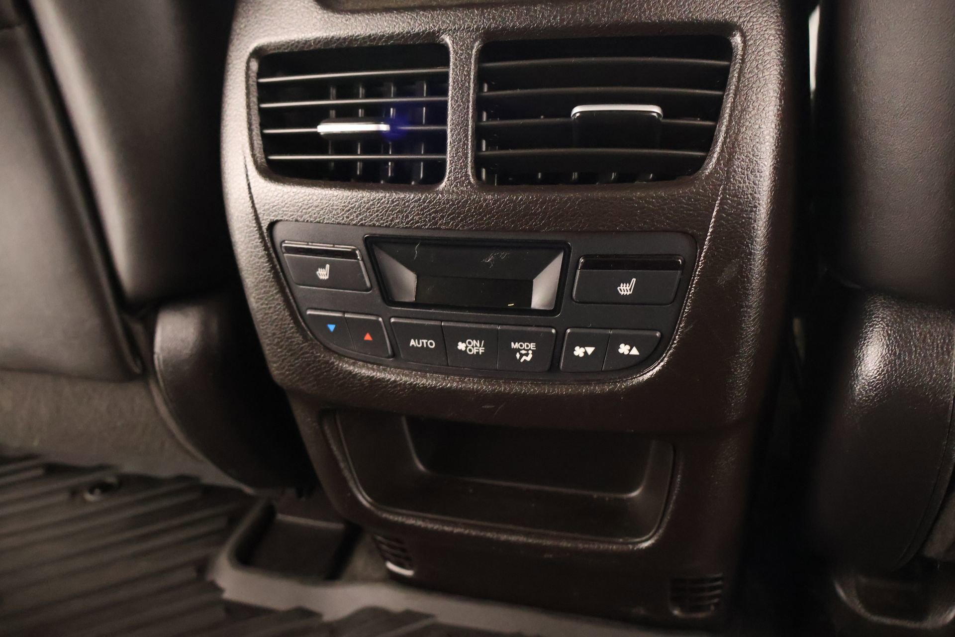 Used 2016 Acura MDX SH-AWD image 15