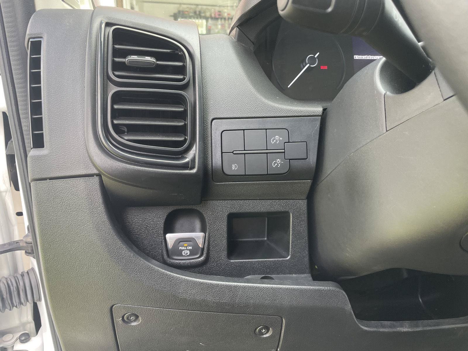 Used 2023 RAM ProMaster 2500 w/ Premium Appearance Group FWD image 15