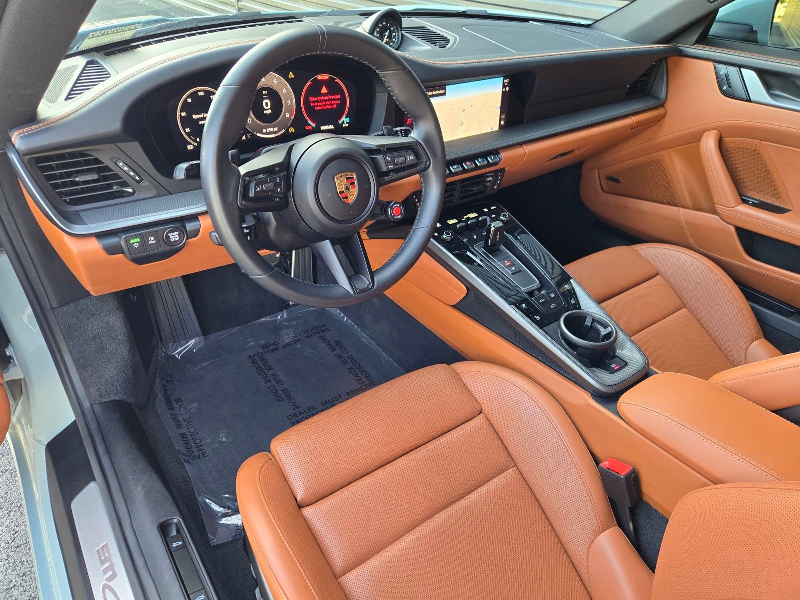 Certified 2025 Porsche 911 Carrera RWD image 4