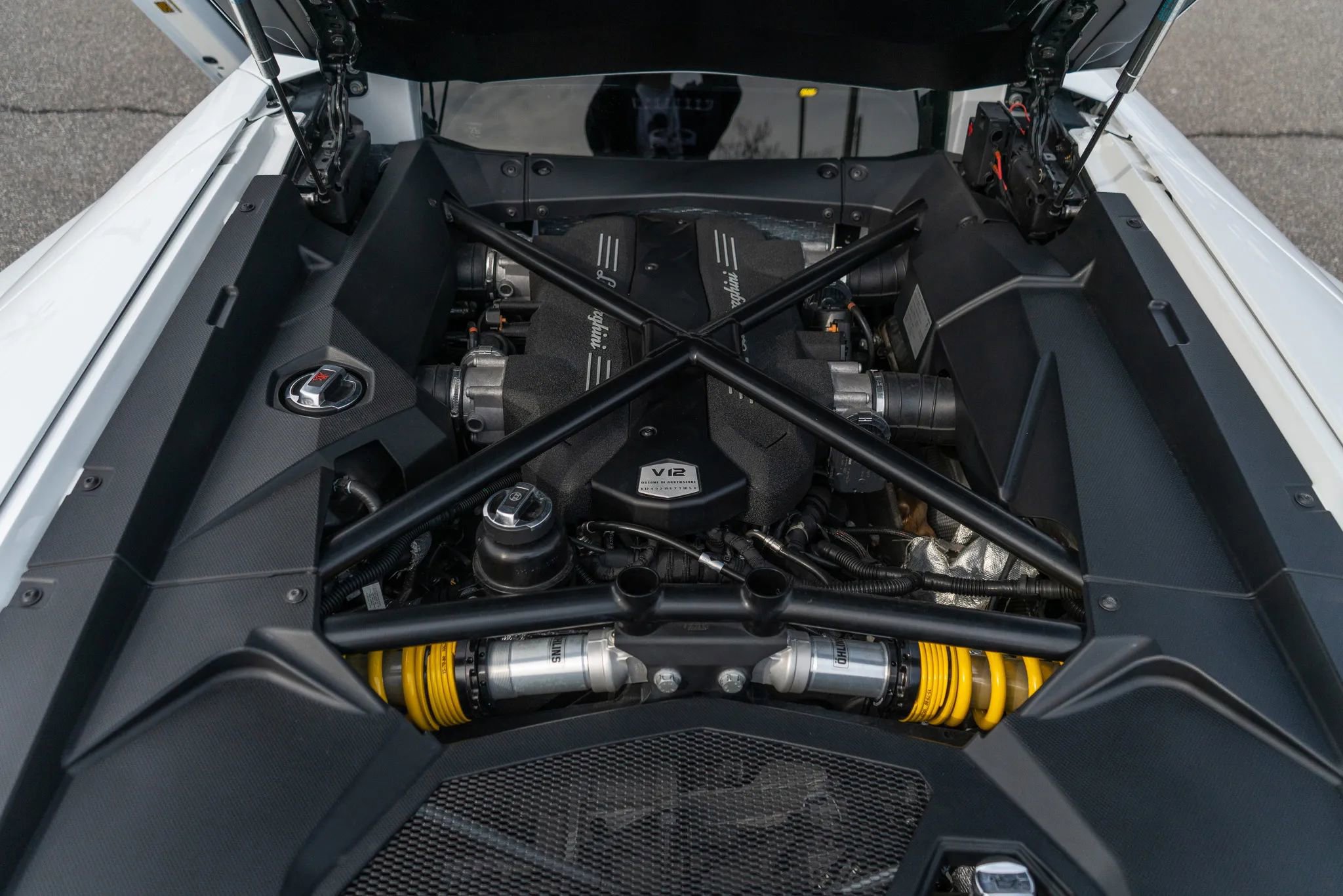 Used 2017 Lamborghini Aventador LP 700-4 image 44