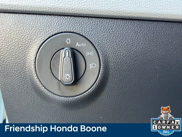 Used 2022 Volkswagen Taos S FWD image 27