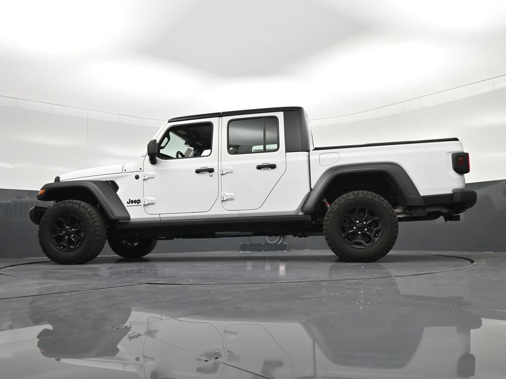 Used 2023 Jeep Gladiator Sport AWD/4WD image 34