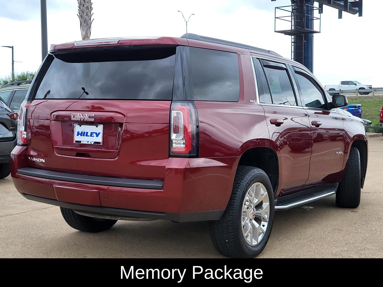 Used 2018 GMC Yukon SLT AWD/4WD image 4