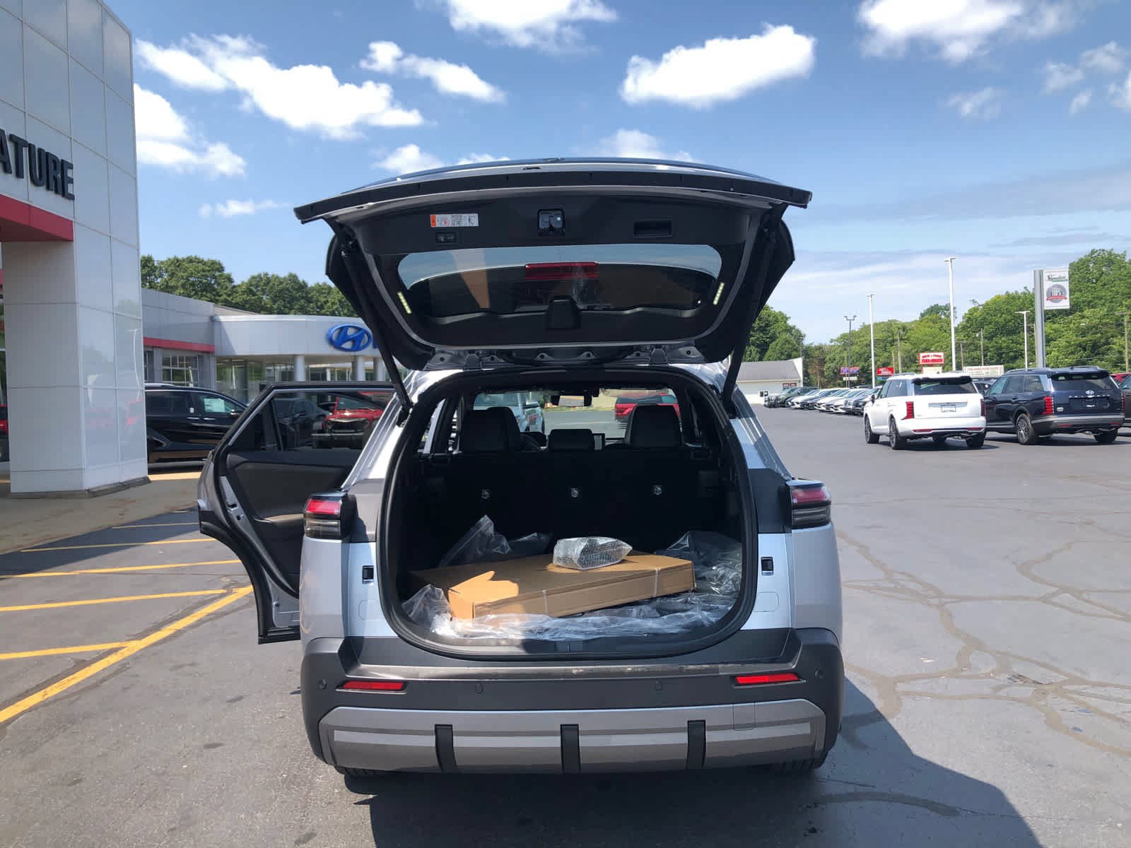 New 2026 Toyota bZ Woodland AWD/4WD image 35