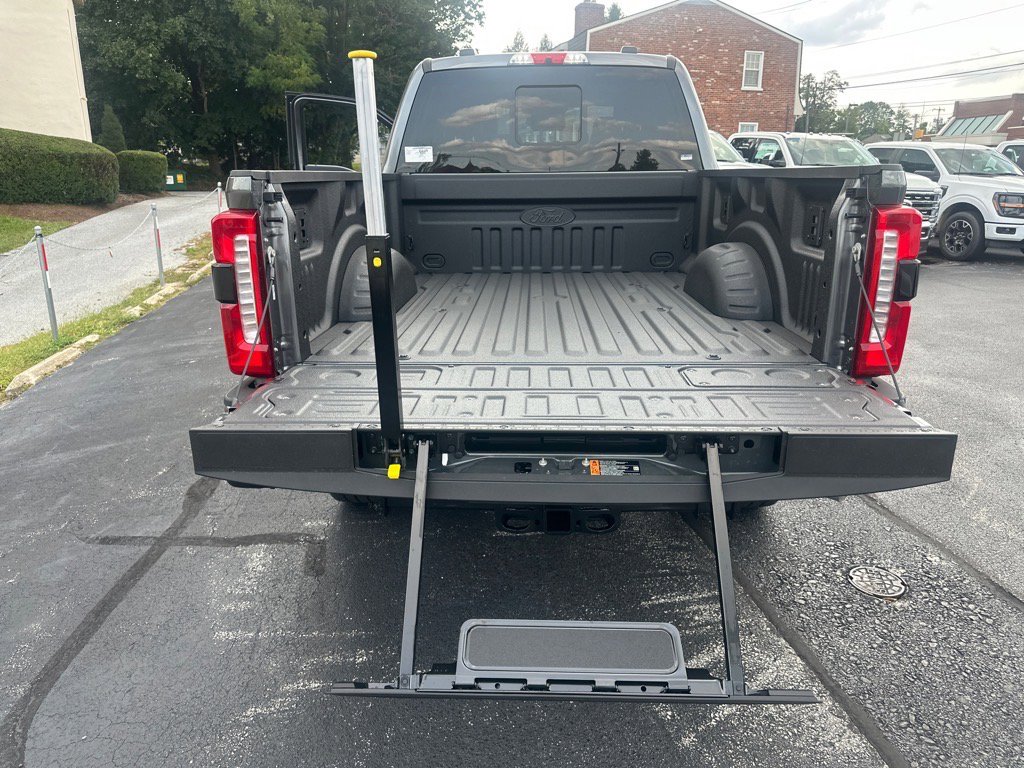 New 2026 Ford F250 Lariat image 49