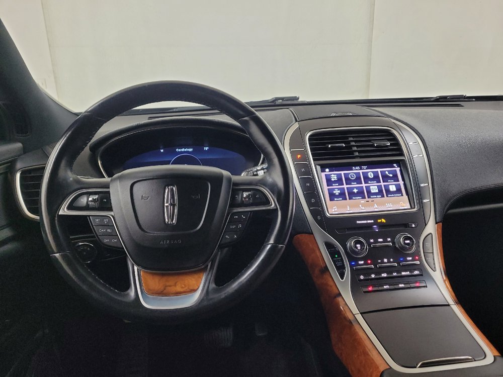 Used 2019 Lincoln Nautilus Select w/ Cargo Utility Package FWD image 22