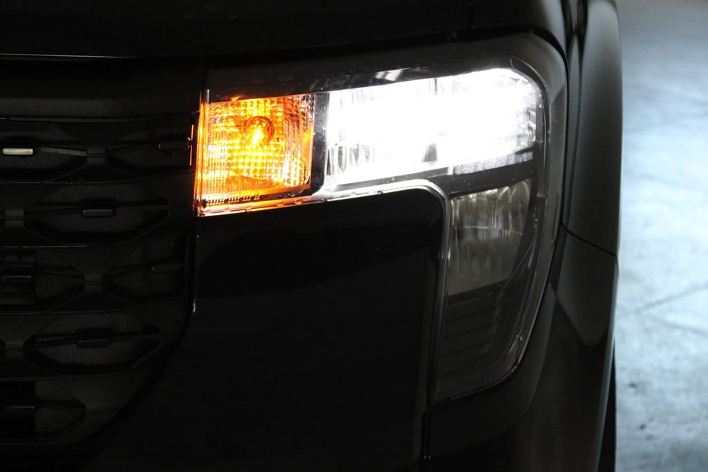 New 2026 Ford Maverick XLT image 48