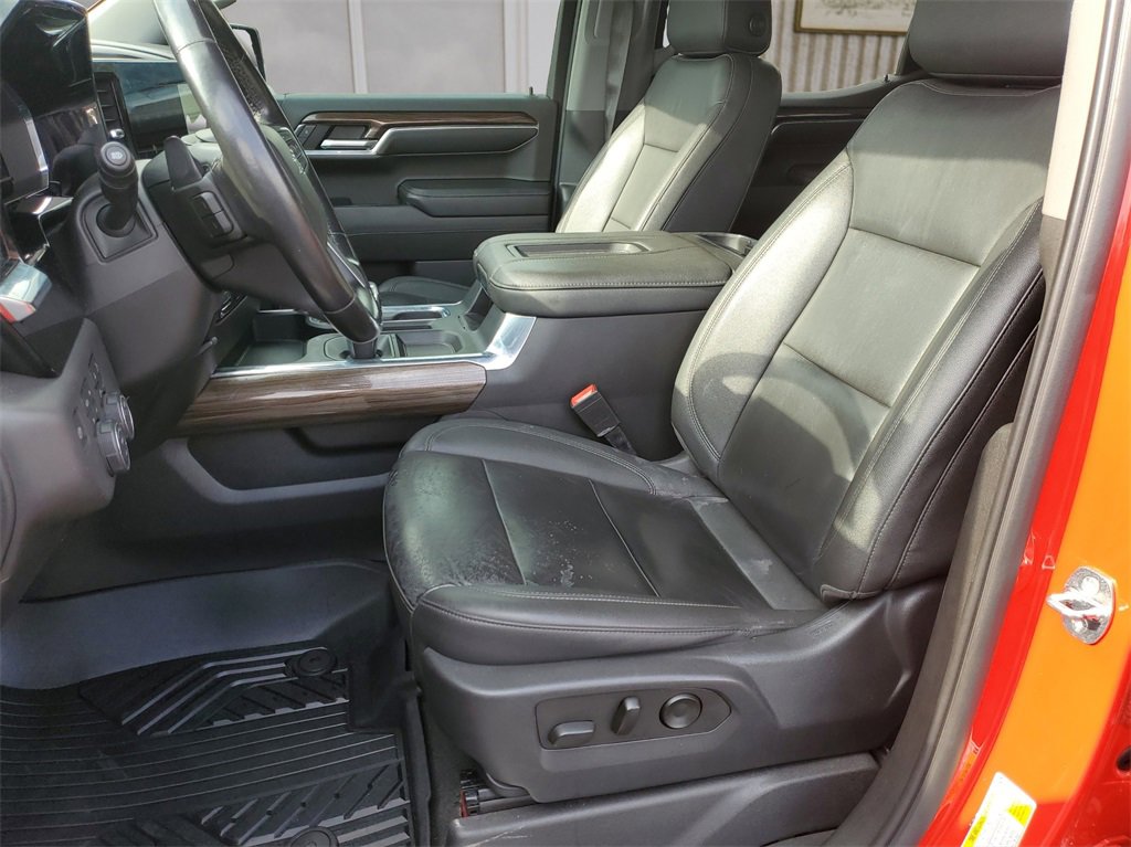 Used 2022 Chevrolet Silverado 1500 LT Trail Boss w/ LT Trail Boss Premium Package image 16