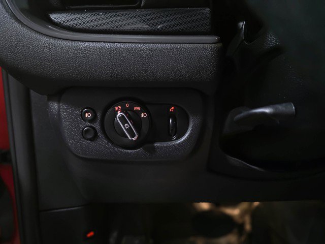 Used 2020 MINI Cooper Clubman S image 28