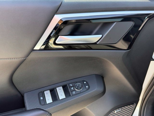 New 2026 Mitsubishi Outlander SE FWD image 22