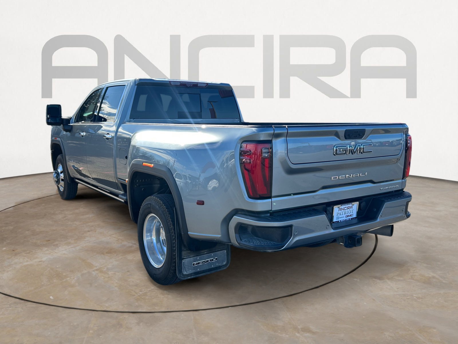 Used 2024 GMC Sierra 3500 Denali Ultimate image 8