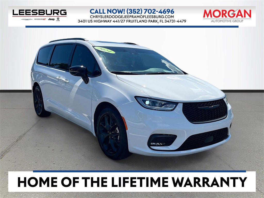 Used 2024 Chrysler Pacifica Limited w/ S Appearance Package