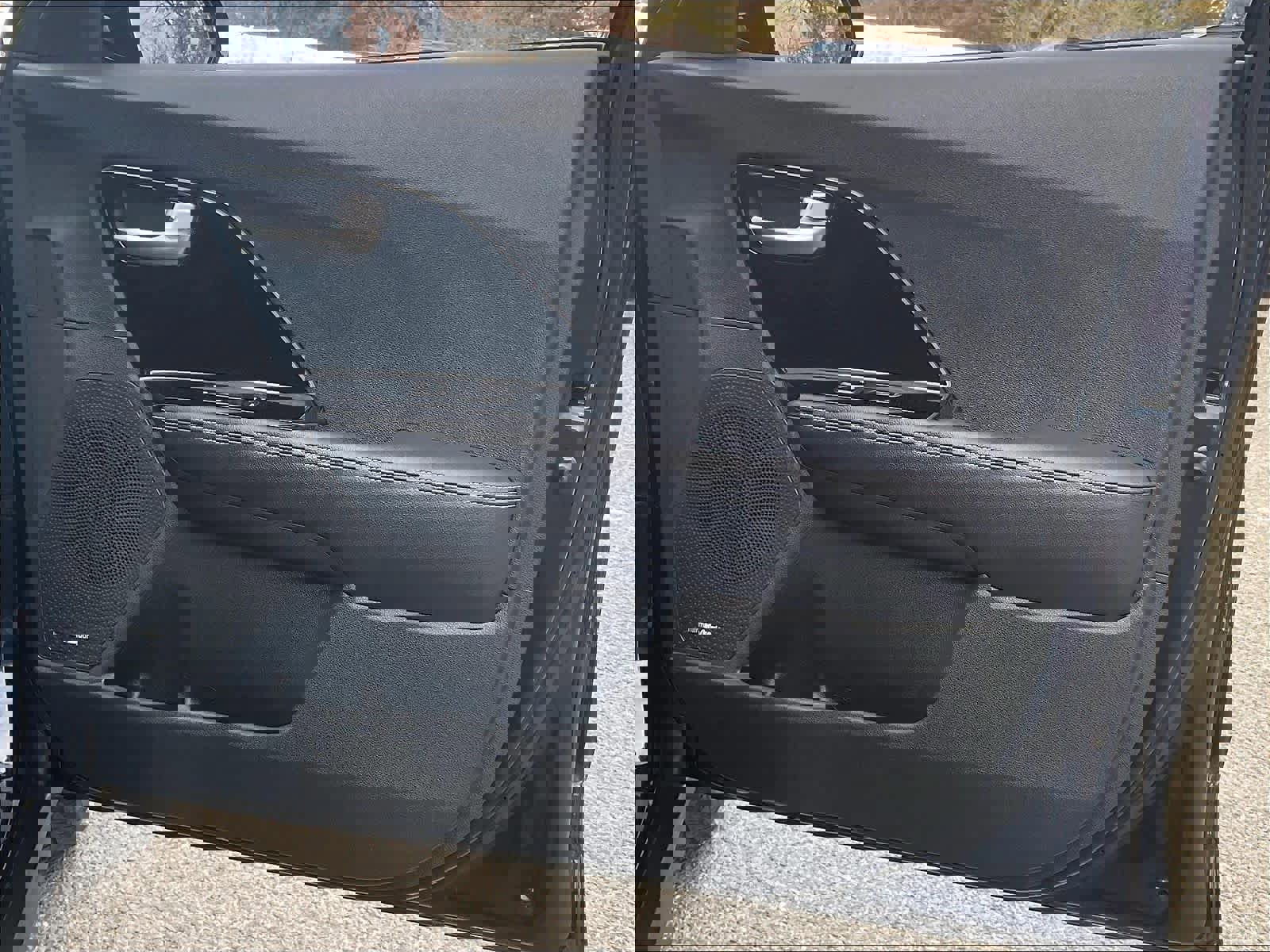 Used 2022 Kia Niro EX w/ Cold Weather Package image 12