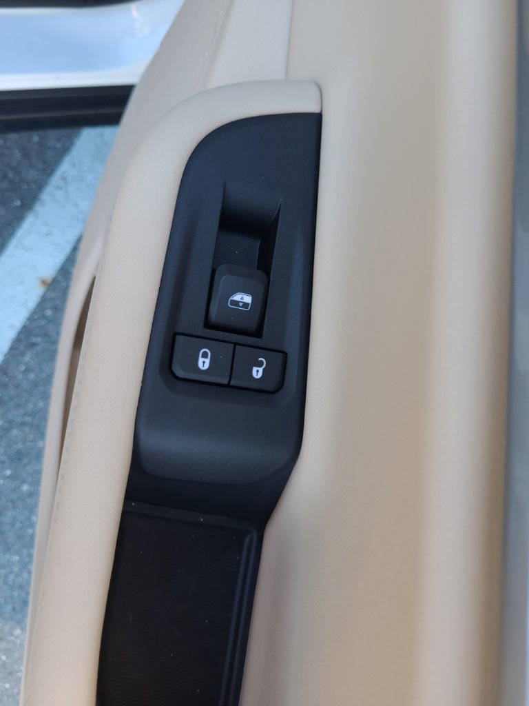 New 2025 Jeep Grand Cherokee Limited w/ Luxury Tech Group II image 20