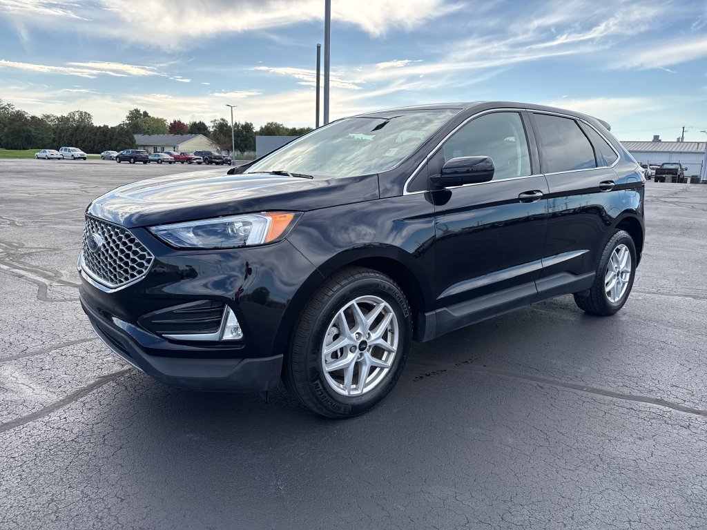 Used 2023 Ford Edge SEL w/ Convenience Package AWD/4WD image 5