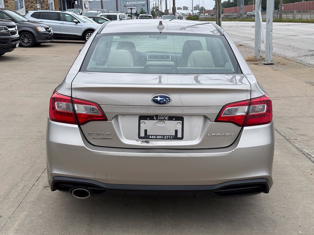 Used 2018 Subaru Legacy 2.5i Premium AWD/4WD image 8